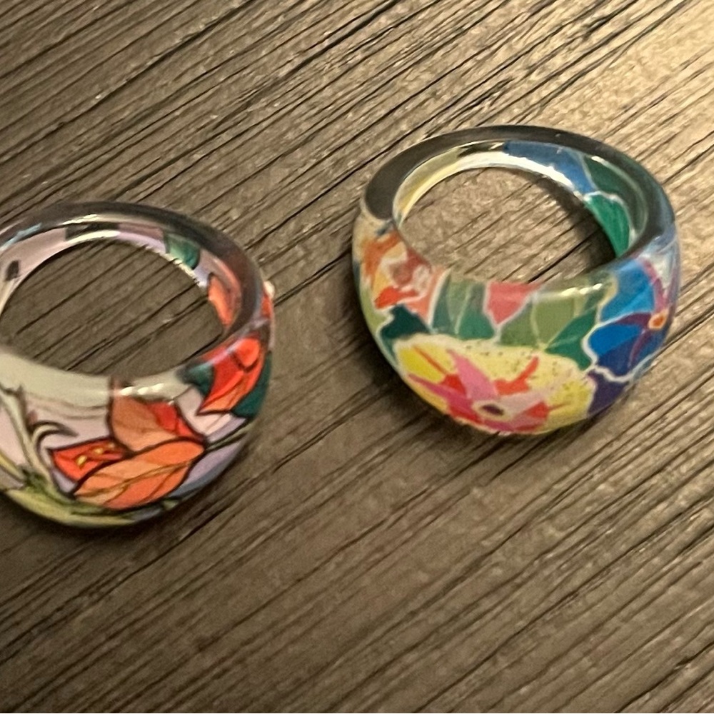 Colorful Floral Resin Rings - Picture 2 of 4